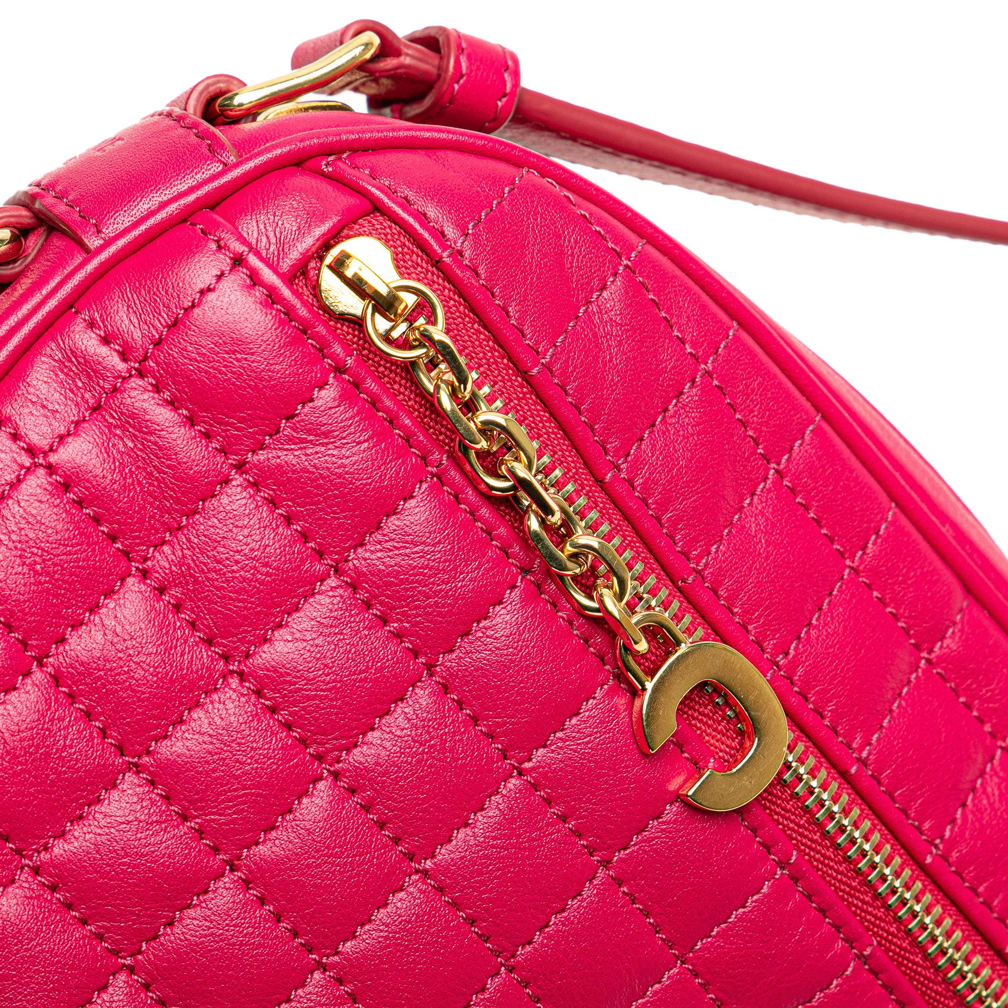 Celine Celine Quilted Calfskin C Charm Crossbody Size ONE SIZE - 9 Thumbnail
