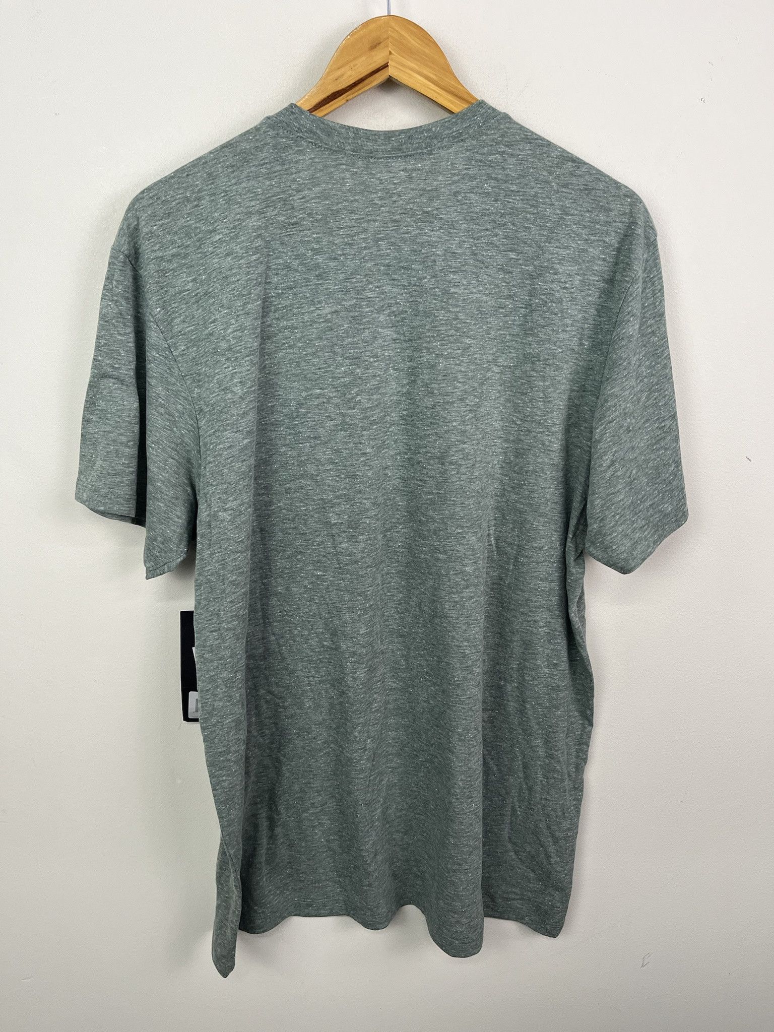 Vintage New NFL Green Bay Packers Team Logo Faded T-Shirt Size XL Size US XL / EU 56 / 4 - 4 Thumbnail