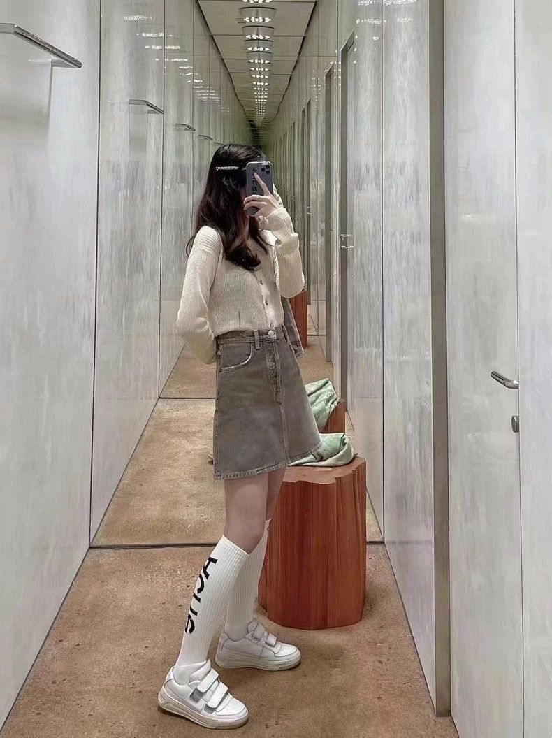 Acne Studios Acne Studios Beige Denim Skirt Size 36 Size US 36 / EU 52 - 5 Thumbnail