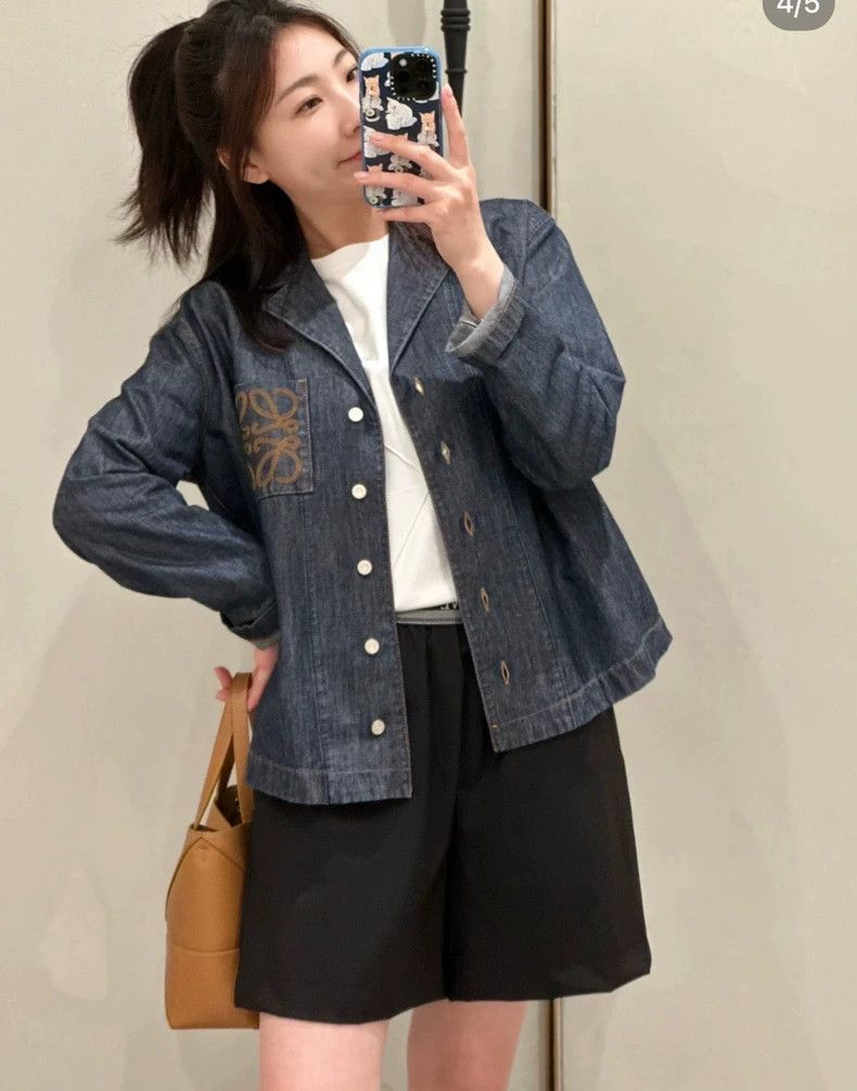 Loewe new Loewe women's denim jacket Size US M / EU 48-50 / 2 - 2 Thumbnail