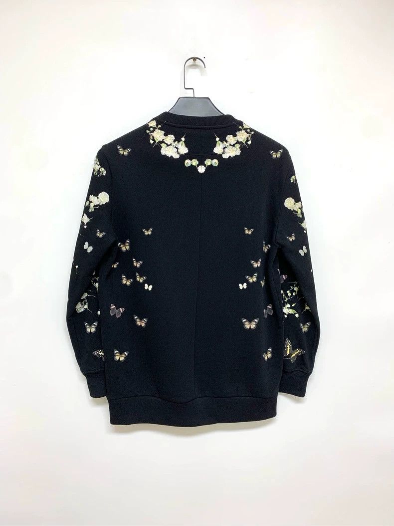 Givenchy Givenchy Black Floral Pattern Sweatshirt XS Size US XS / EU 42 / 0 - 8 Thumbnail
