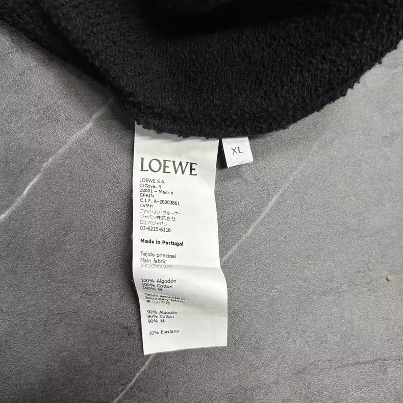 Loewe loewe graphic logo hoodie in black Size US XL / EU 56 / 4 - 6 Thumbnail