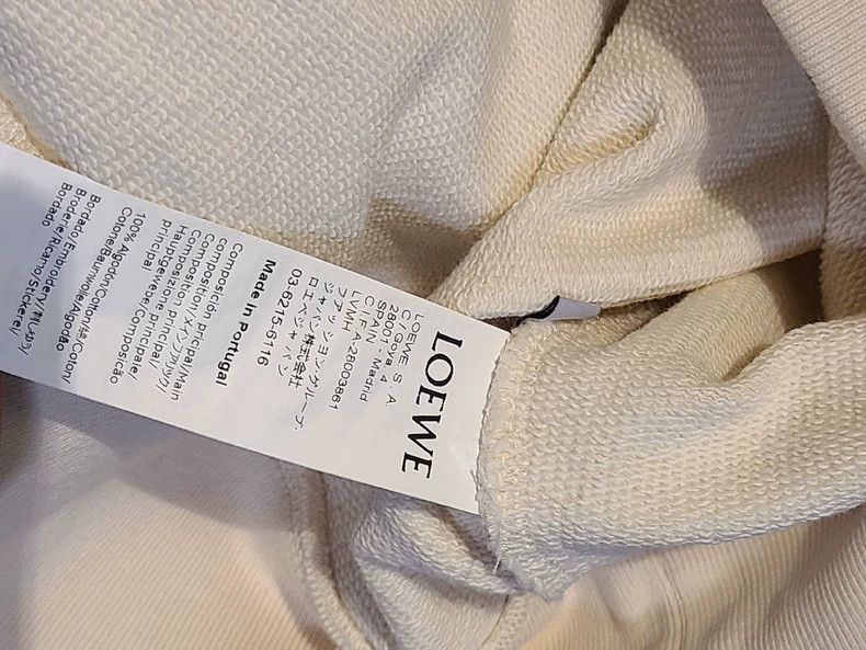 Loewe loewe graphic sweatshirt in cream color Size US S / EU 44-46 / 1 - 6 Thumbnail