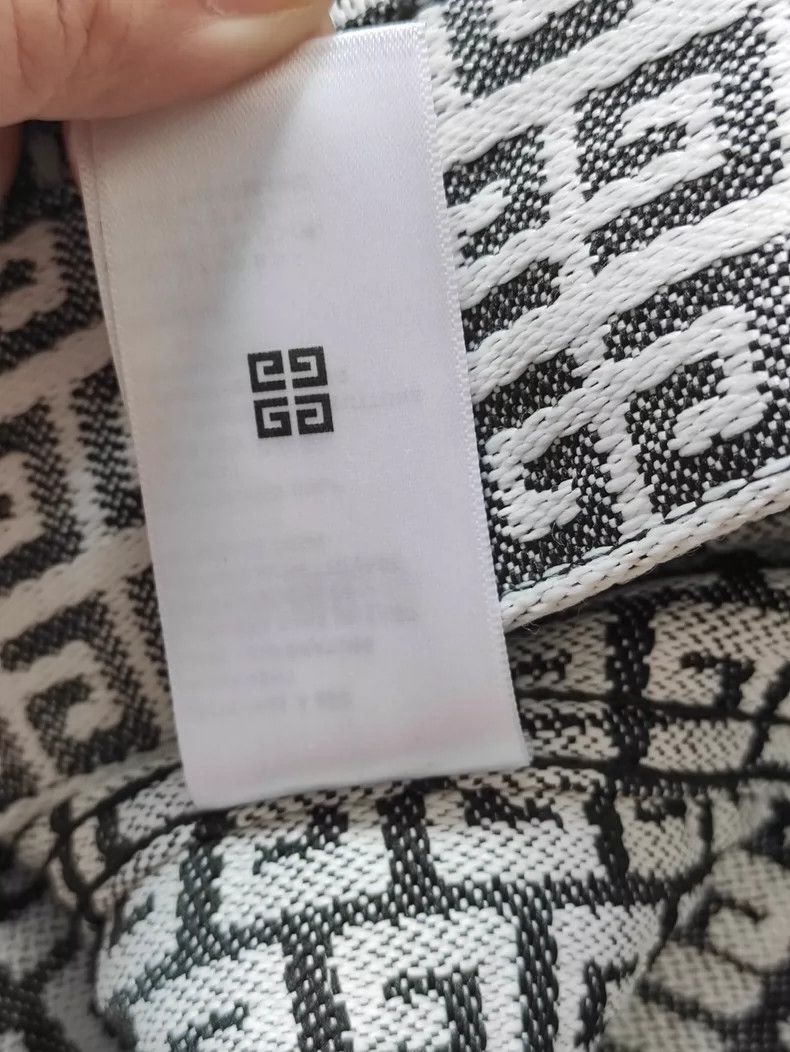 Givenchy Givenchy 4G Logo White Denim Jacket Size US S / EU 44-46 / 1 - 7 Thumbnail
