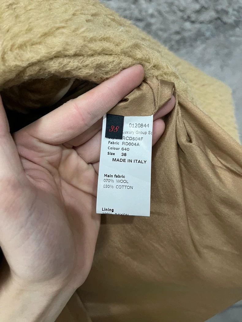 Rochas rochas oversized wool coat in beige Size US M / EU 48-50 / 2 - 4 Thumbnail