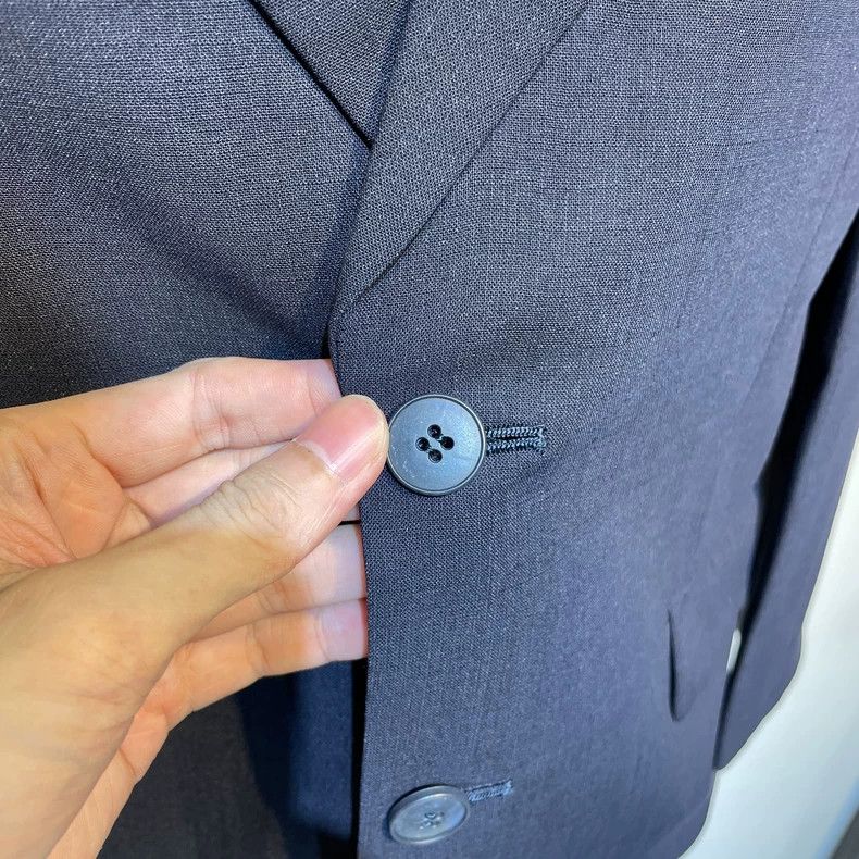Givenchy vintage givenchy wool blazer in navy Size US M / EU 48-50 / 2 - 3 Thumbnail
