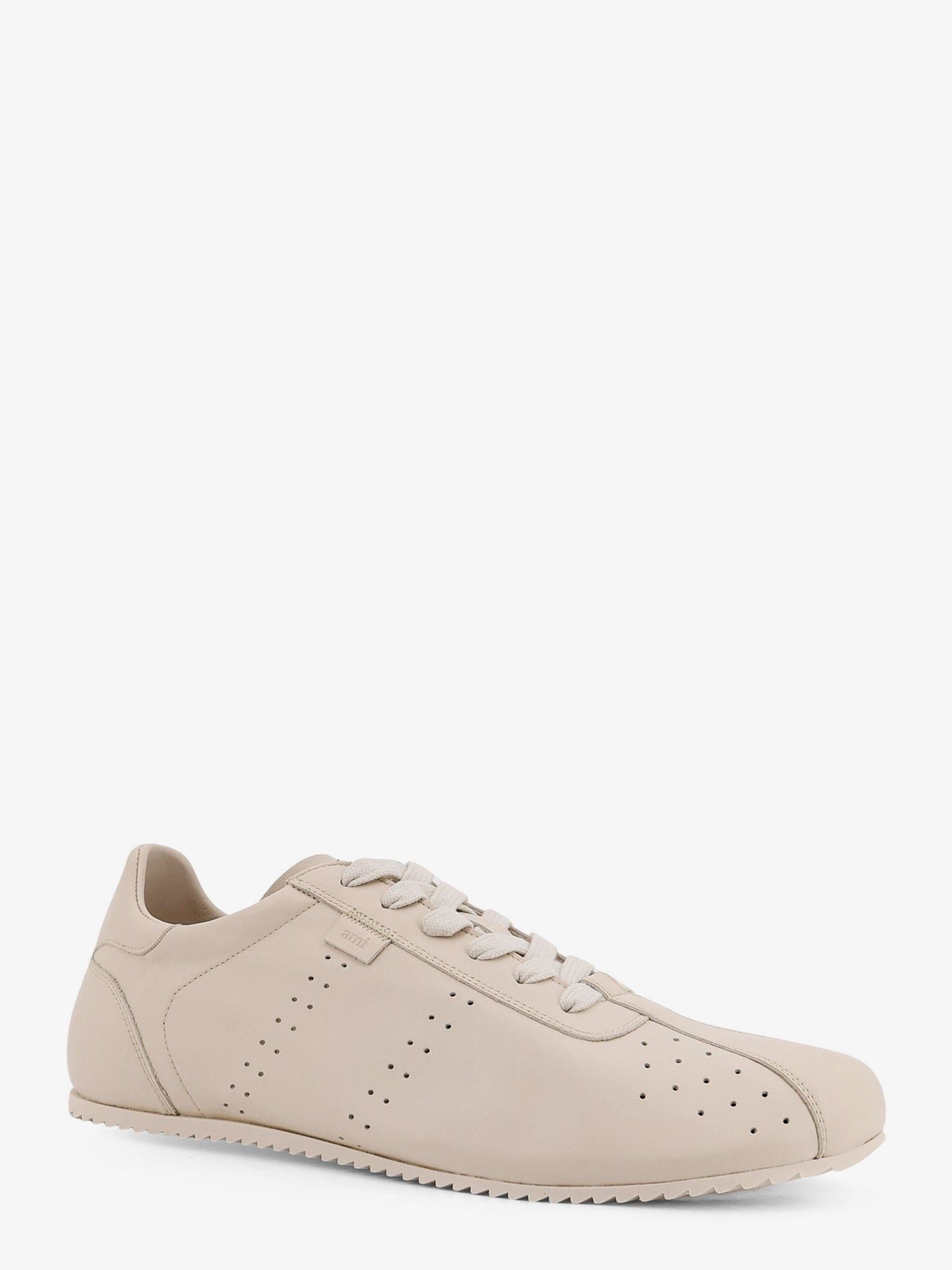Leather low-top sneakers IT 39 Footwear