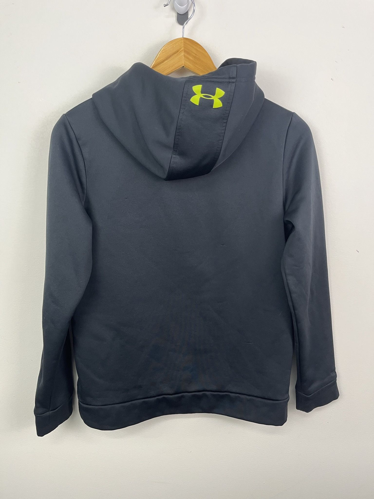 Vintage Vintage 00's Y2K Under Armour Camo Neon Logo Pullover Hoodie Size Youth Large Size US L / EU 52-54 / 3 - 3 Thumbnail
