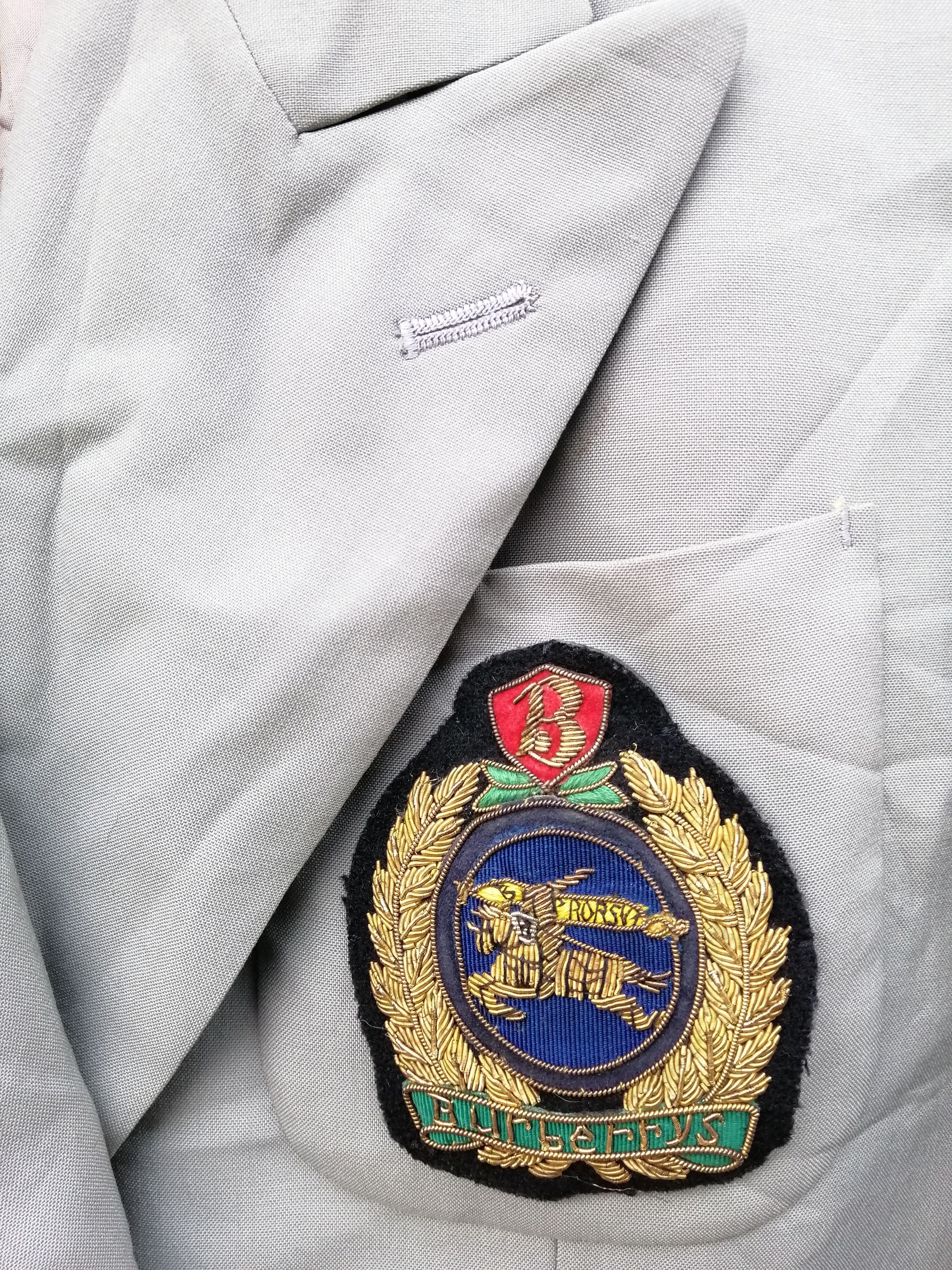 Burberry Vintage Burberry's Blazer Front Embroidered Logo Size 36S - 2 Thumbnail