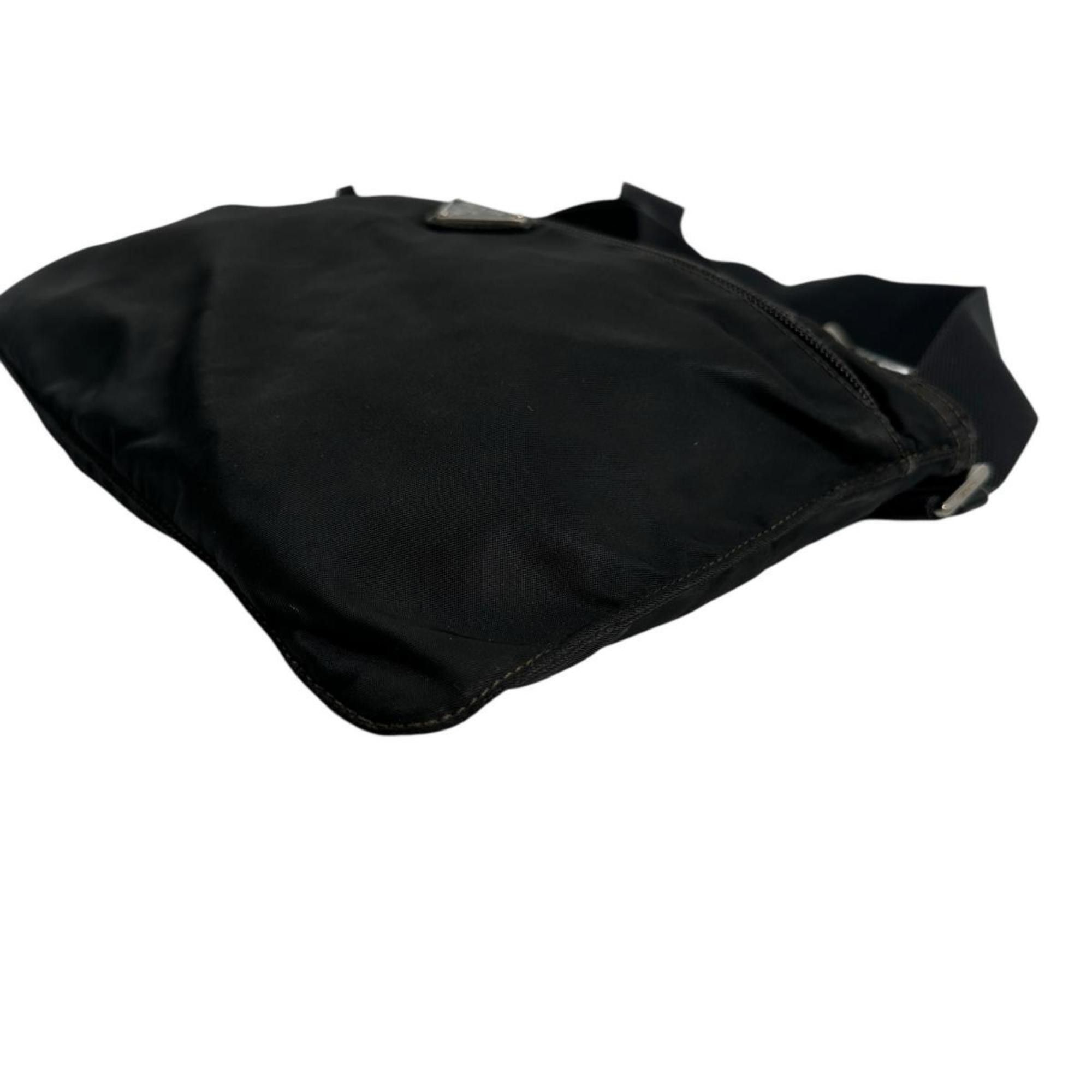 Prada PRADA Shoulder Bag Body Triangle Logo Nylon Black Size ONE SIZE - 4 Thumbnail