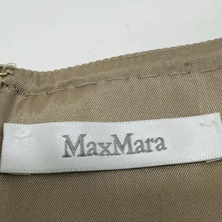 Max Mara Maxmara Stylish Plain Casual Dress 0079 Size M / US 6-8 / IT 42-44 - 4 Thumbnail