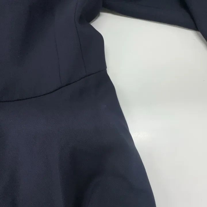 Max Mara Maxmara Chic Belted Trench Coat for Women 0079 Size M / US 6-8 / IT 42-44 - 7 Thumbnail