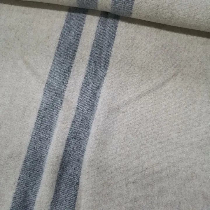 Max Mara Maxmara Elegant Versatile Scarf 0079 Size ONE SIZE - 3 Thumbnail