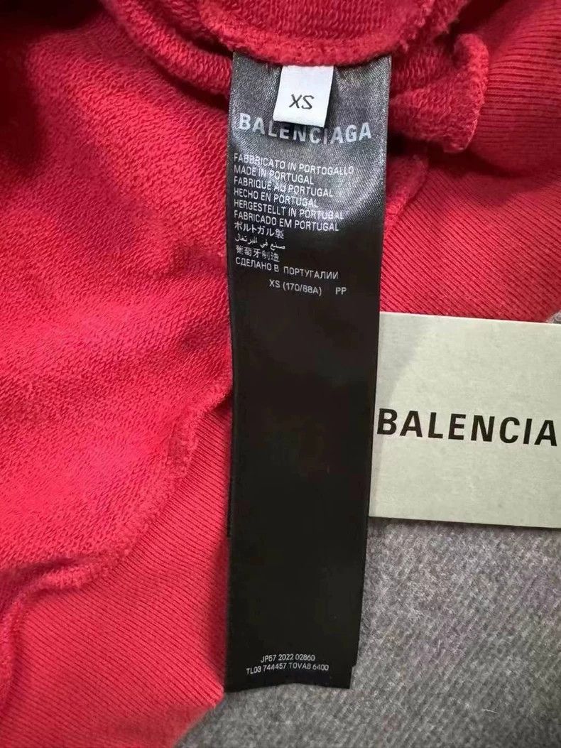 Balenciaga red balenciaga skater graffiti hoodie Size US M / EU 48-50 / 2 - 4 Thumbnail