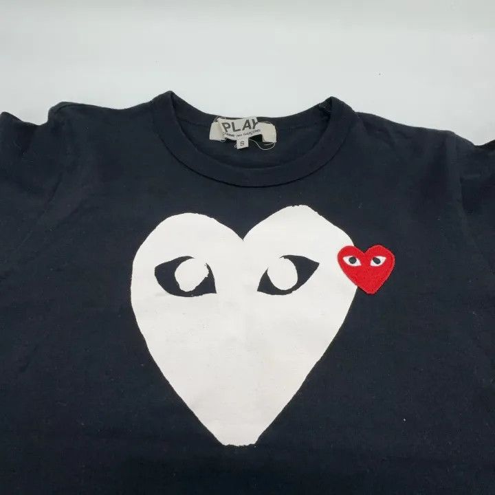 Comme des Garcons Comme des Garçons PLAY Heart Graphic T-shirt for Women 0079 Size S / US 4 / IT 40 - 7 Thumbnail
