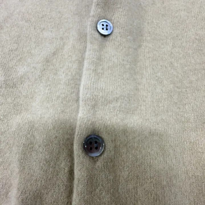 Comme des Garcons Comme des Garçons Play Beige Heart Cardigan 0079 Size L / US 10 / IT 46 - 7 Thumbnail