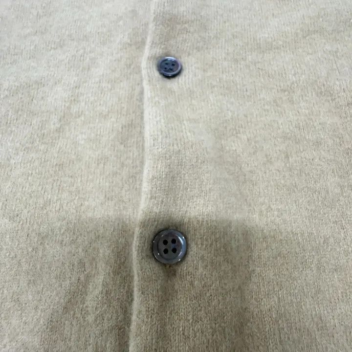 Comme des Garcons Comme des Garçons Play Beige Heart Cardigan 0079 Size L / US 10 / IT 46 - 8 Thumbnail