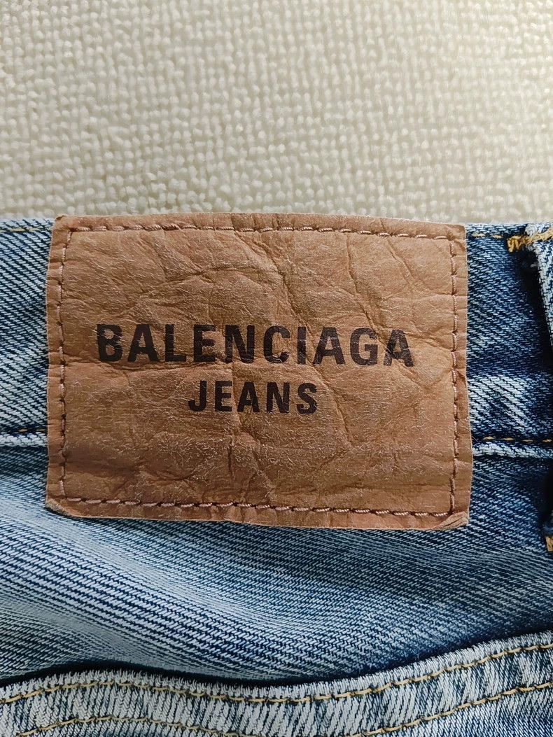 Balenciaga new balenciaga flared blue denim pants Size US 30 / EU 46 - 4 Thumbnail