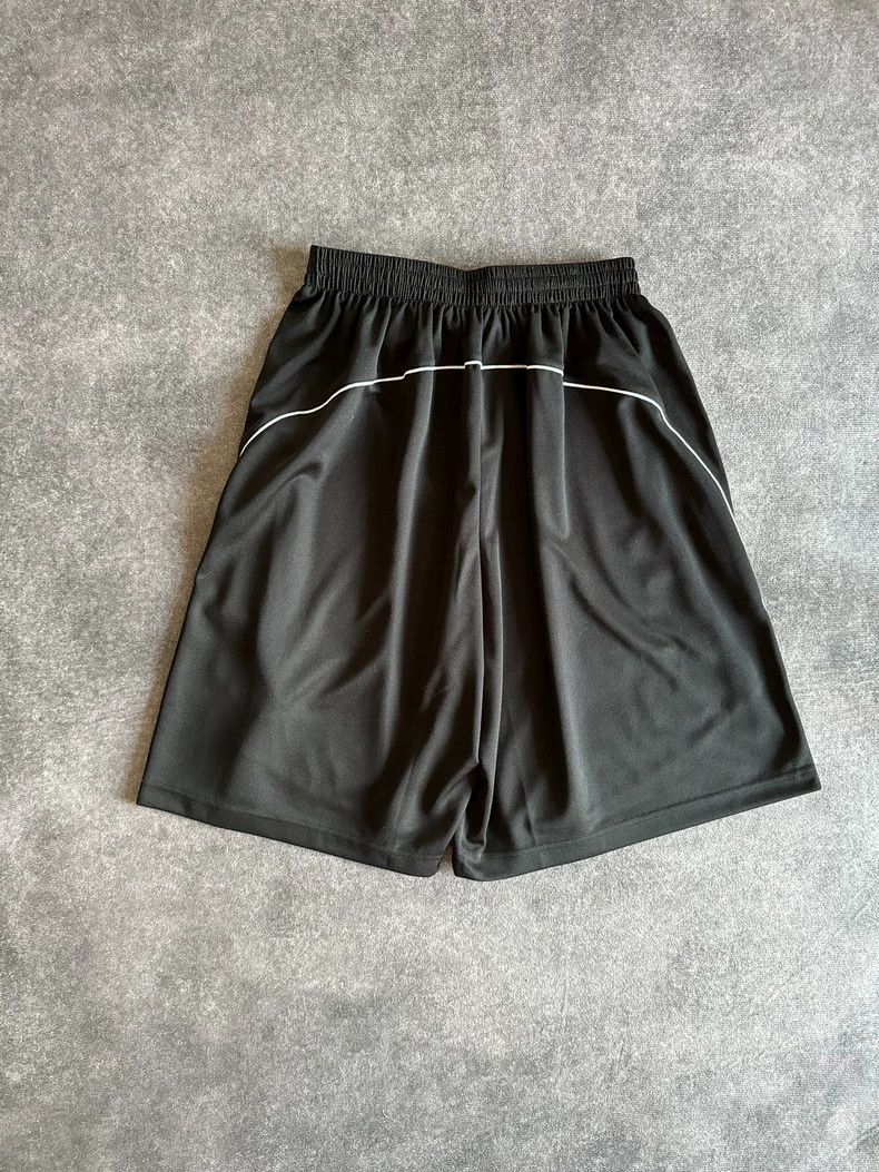 Balenciaga balenciaga sports rainbow soccer shorts Size US 30 / EU 46 - 2 Thumbnail