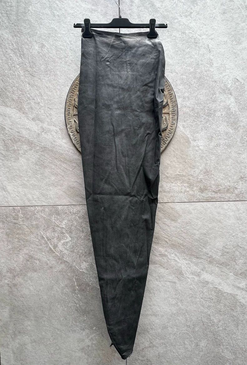 Rick Owens rick owens gray wax-coated high-slit denim skirt Size 24" / US 00 / IT 34 - 2 Thumbnail