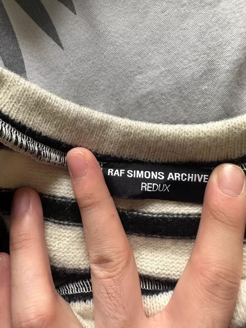 Raf Simons raf simons striped sweater with graphic design Size US M / EU 48-50 / 2 - 3 Thumbnail