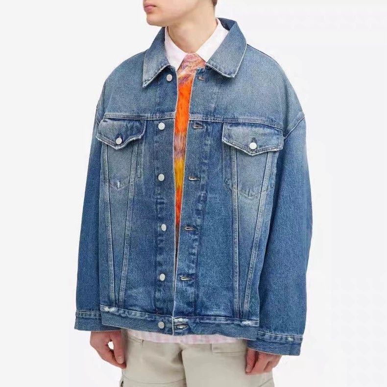 Acne Studios oversized denim jacket by acne studios Size US L / EU 52-54 / 3 - 2 Thumbnail