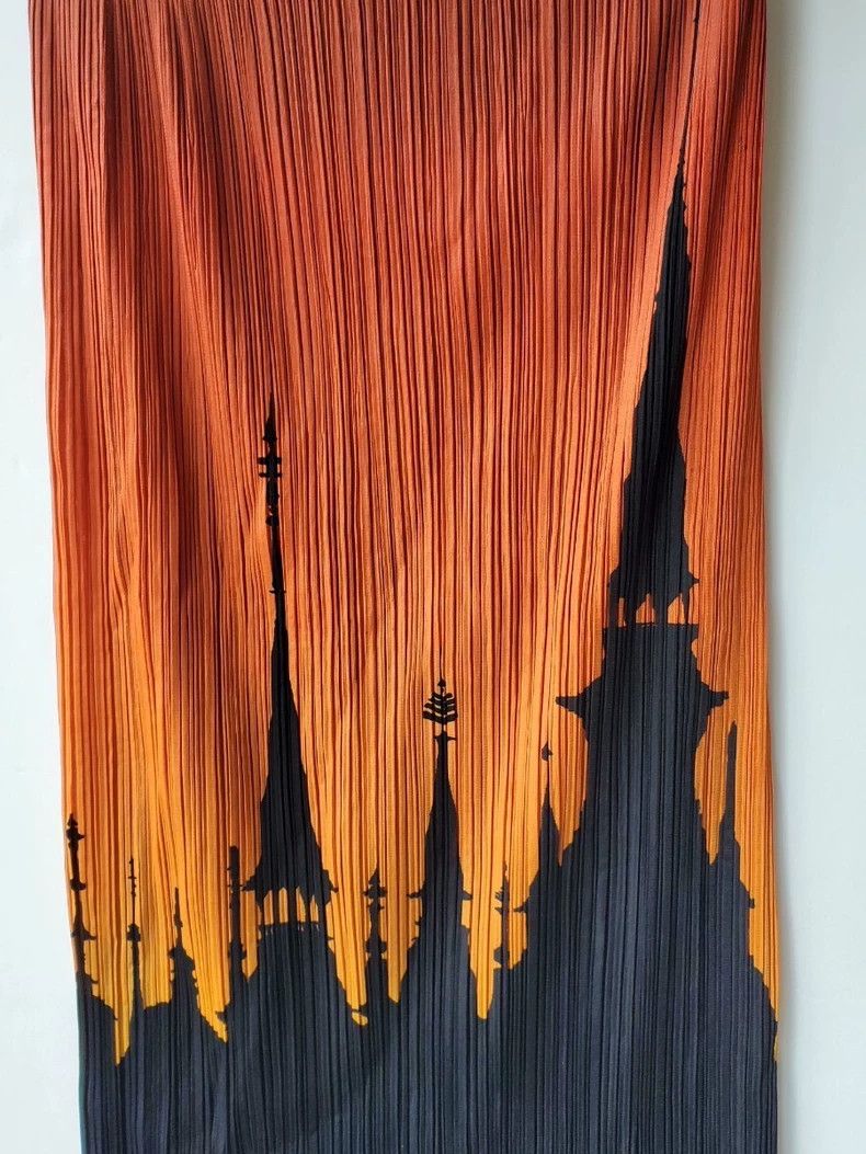 Issey Miyake pleated silhouette skirt in orange and black Size 24" / US 00 / IT 34 - 4 Thumbnail