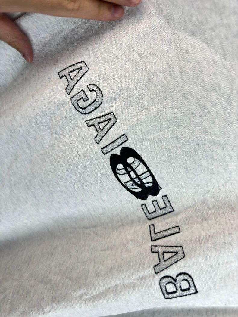 Balenciaga Balenciaga Gray Logo Embroidered Short Sleeve Tee Size US M / EU 48-50 / 2 - 2 Thumbnail
