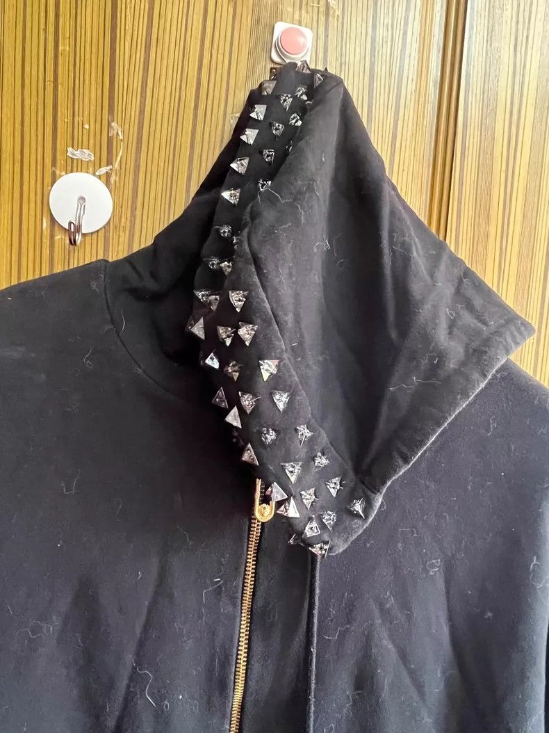 Versus stylish black zip-up hoodie with studs 0079 yq Size US M / EU 48-50 / 2 - 3 Thumbnail