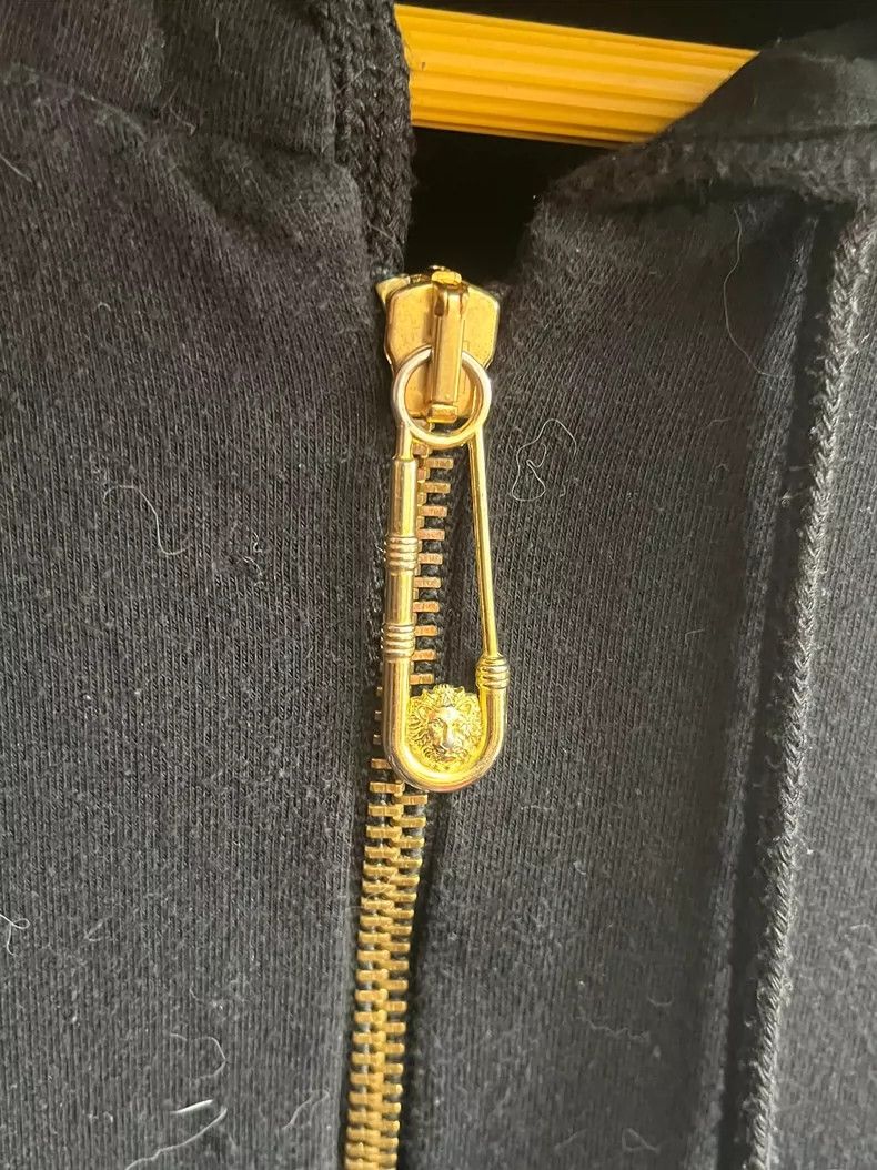 Versus stylish black zip-up hoodie with studs 0079 yq Size US M / EU 48-50 / 2 - 2 Thumbnail