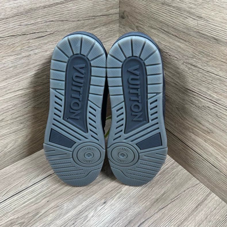 Louis Vuitton LV Trainer Black Gray Sneakers 40.5 Size US 10 / EU 43 - 7 Thumbnail