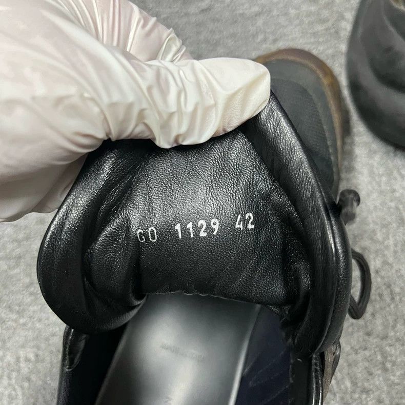 Louis Vuitton louis vuitton black low top sneakers Size US 11 / EU 44 - 4 Thumbnail