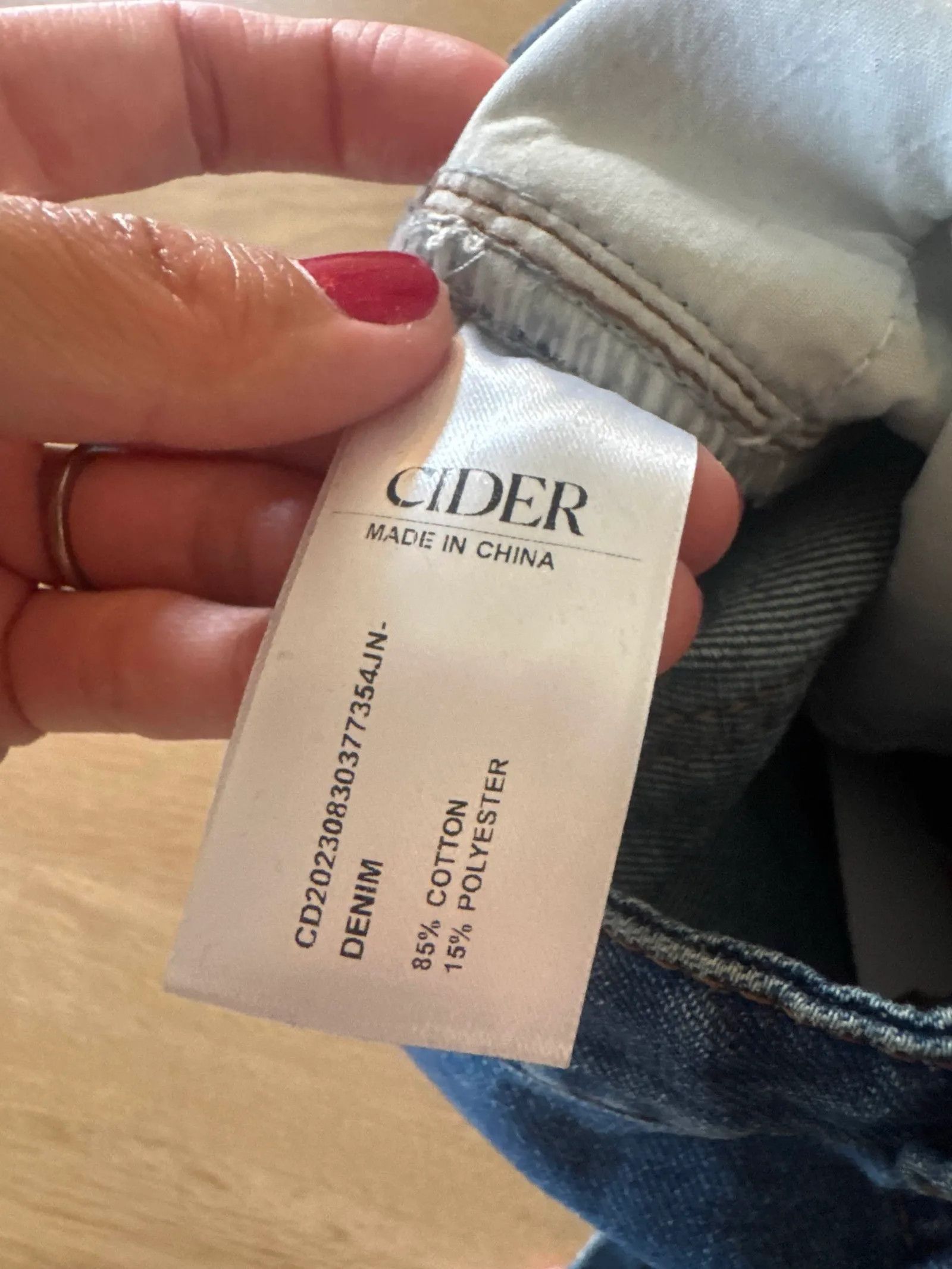 Cider Cider DENIM MIDDLE WAIST PLEATED STRAIGHT LEG JEANS Jeans Size 24" / US 00 / IT 34 - 3 Thumbnail