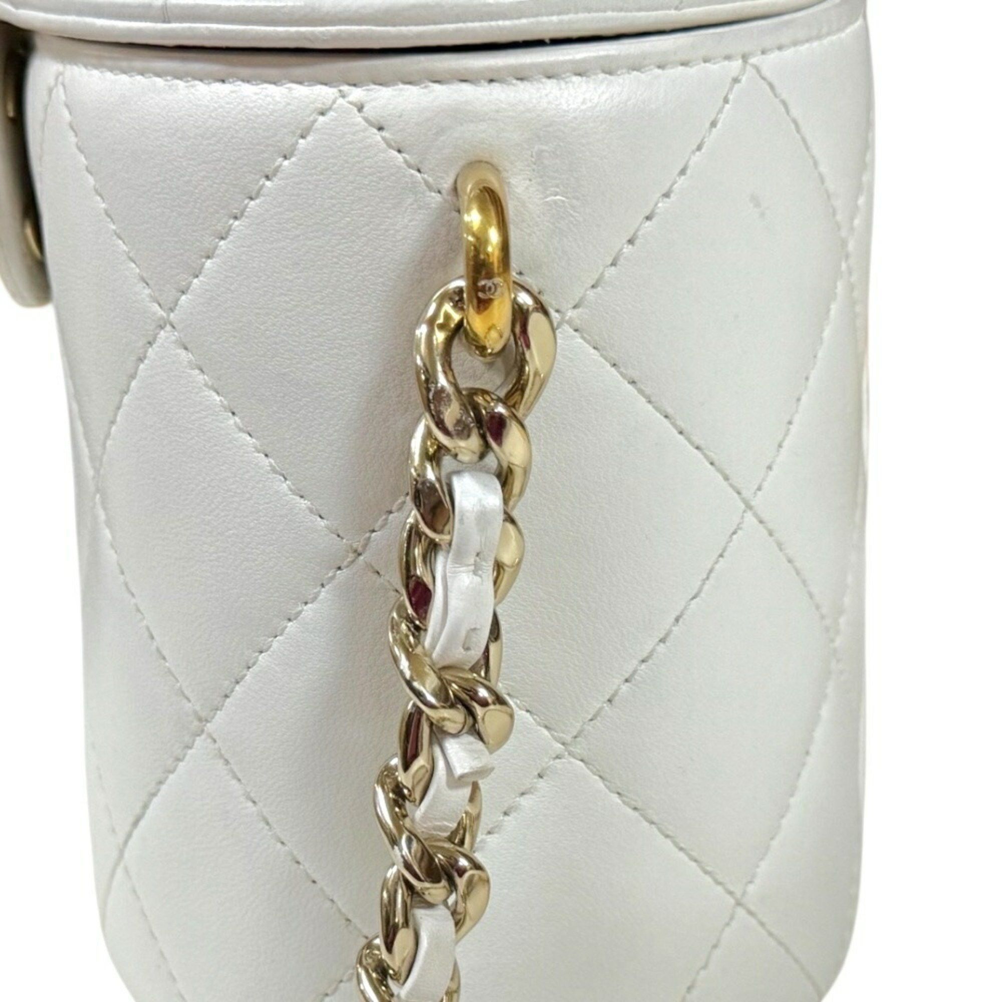 Chanel Chanel Vanity Bag Matelasse Shoulder Leather White Women's CHANEL Chain Size ONE SIZE - 9 Thumbnail