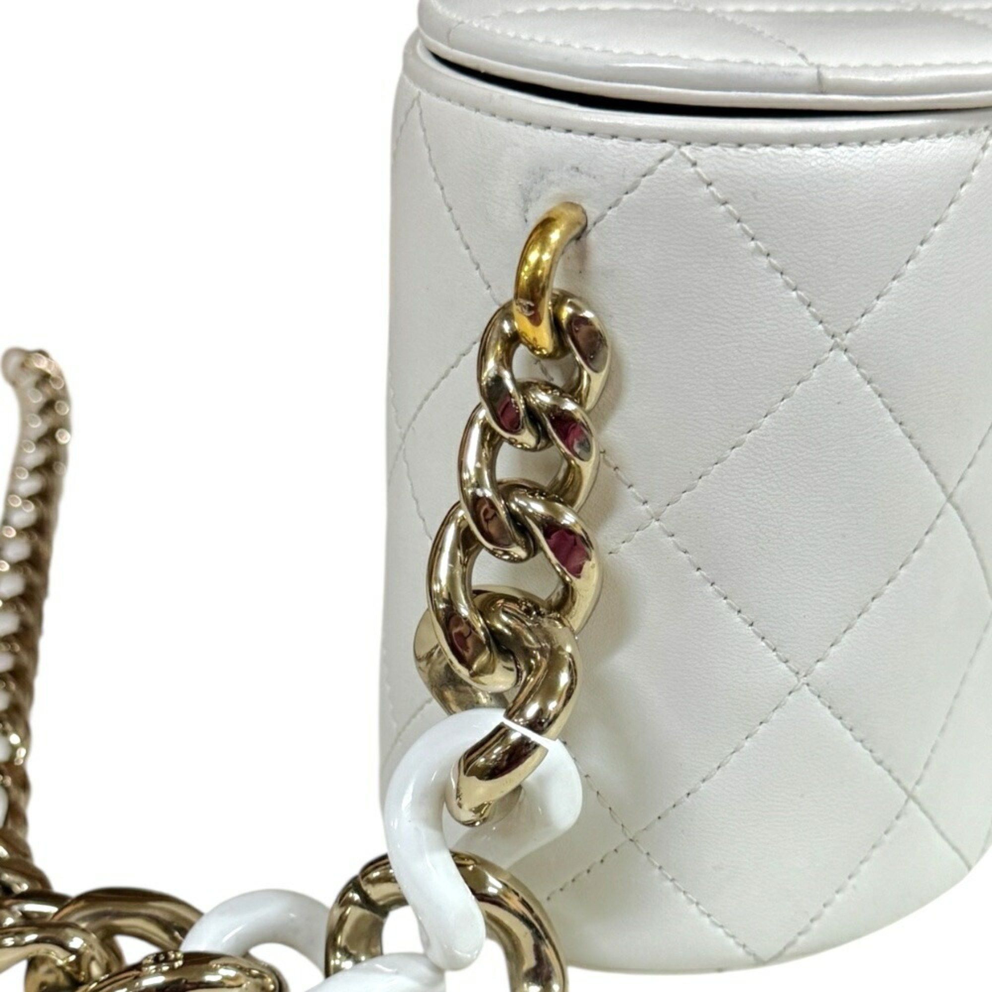 Chanel Chanel Vanity Bag Matelasse Shoulder Leather White Women's CHANEL Chain Size ONE SIZE - 8 Thumbnail