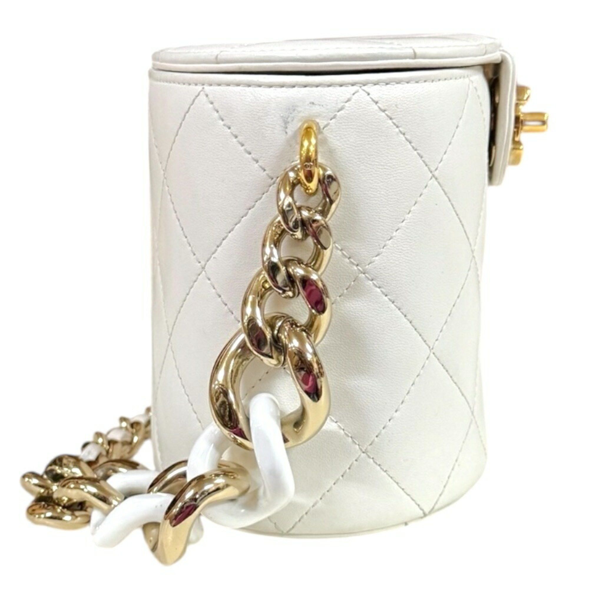 Chanel Chanel Vanity Bag Matelasse Shoulder Leather White Women's CHANEL Chain Size ONE SIZE - 4 Thumbnail