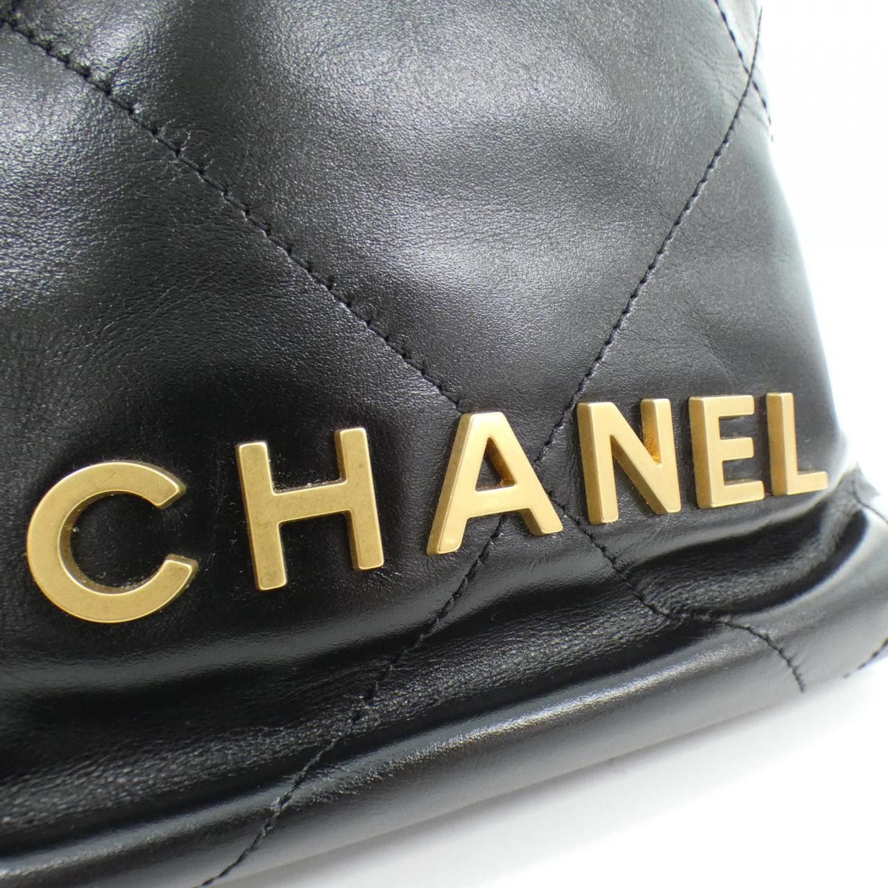 Chanel Chanel Chanel CHANEL 22 Calfskin Shoulder Bag Leather Crossbody Bag AS3980 Size ONE SIZE - 4 Thumbnail