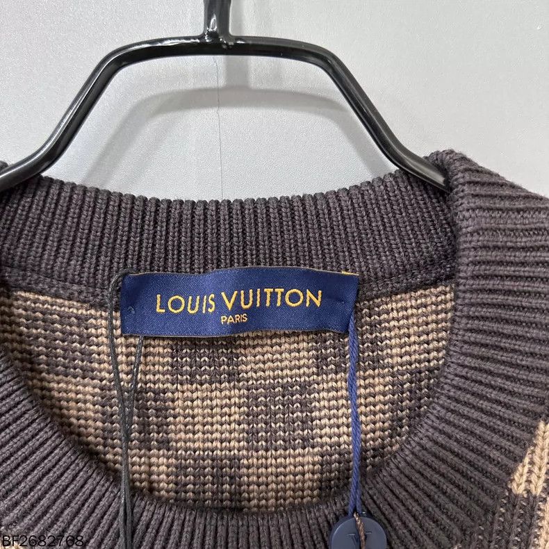 Louis Vuitton Louis Vuitton checkered knit sweater Size US XL / EU 56 / 4 - 6 Thumbnail
