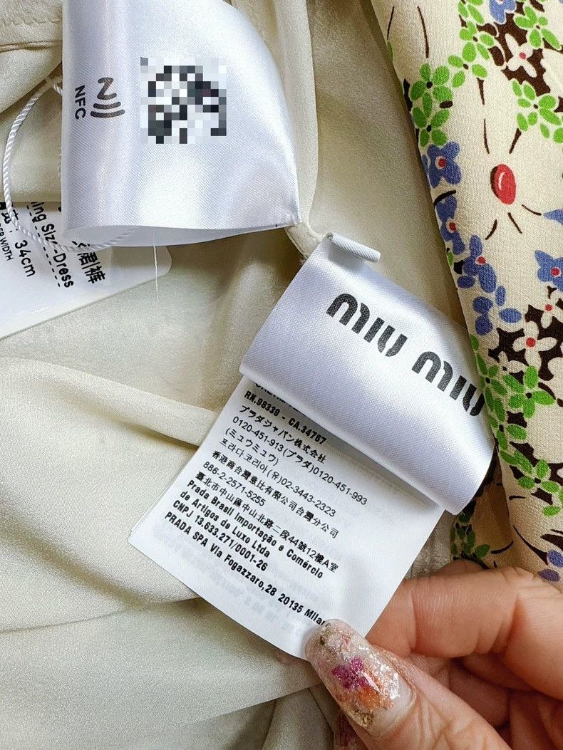 Miu Miu miumiu purple floral puff sleeve dress Size US 36 / EU 52 - 5 Thumbnail