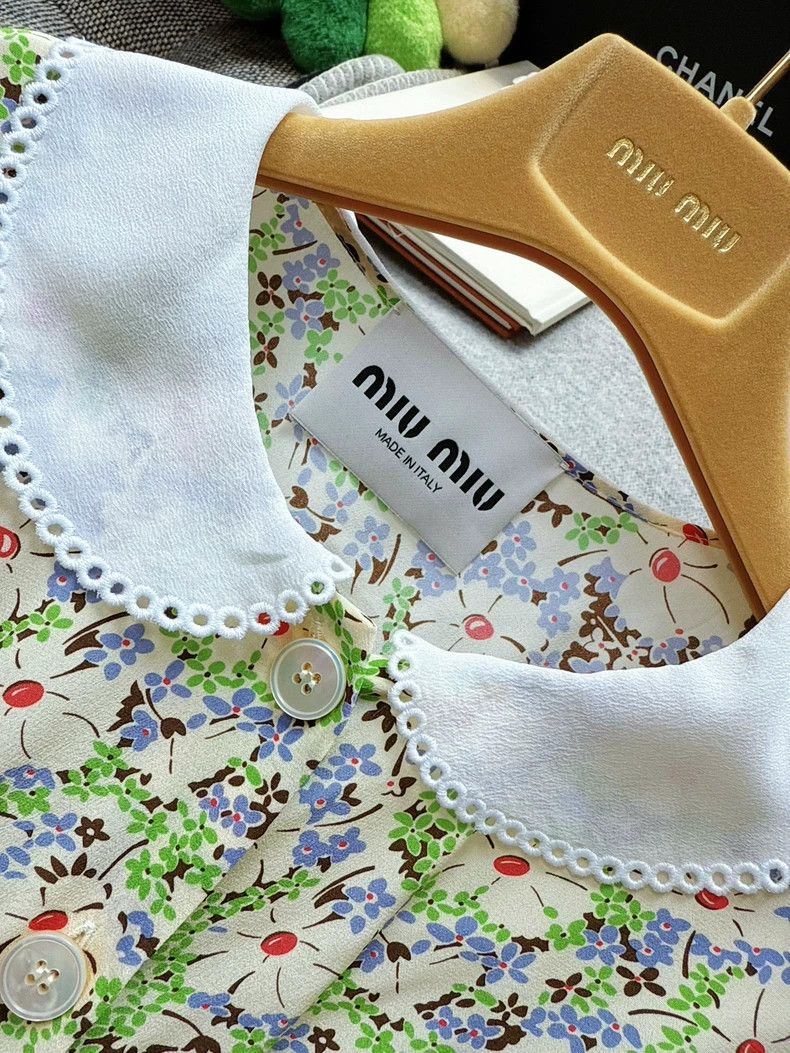 Miu Miu miumiu purple floral puff sleeve dress Size US 36 / EU 52 - 4 Thumbnail