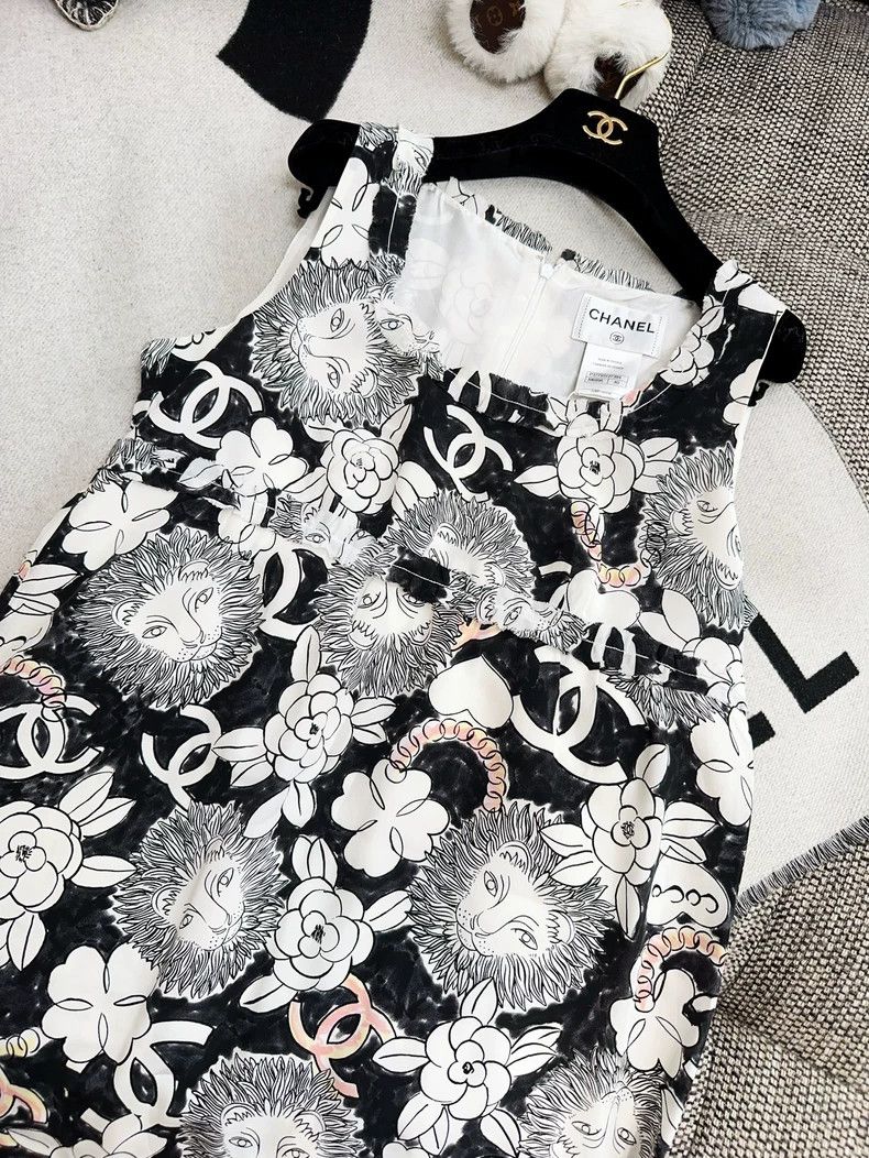 Chanel Chanel vintage sleeveless silk dress Size US 40 / EU 56 - 4 Thumbnail