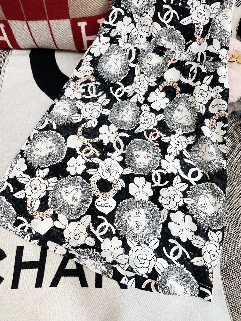 Chanel Chanel vintage sleeveless silk dress Size US 40 / EU 56 - 3 Thumbnail
