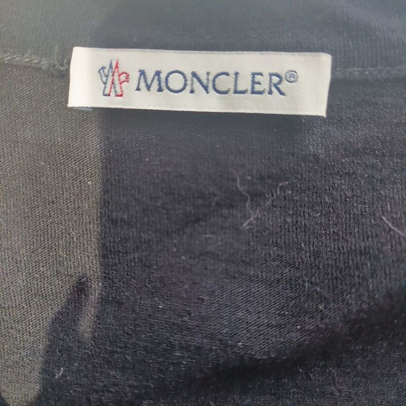 Moncler moncler black short sleeve t-shirt Size US M / EU 48-50 / 2 - 4 Thumbnail
