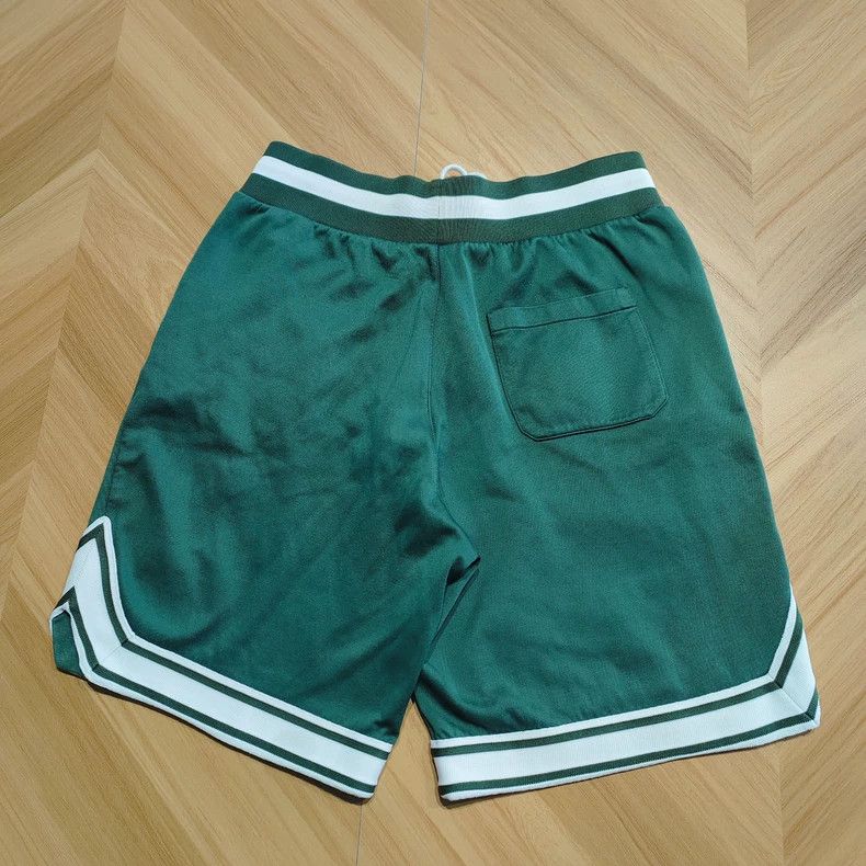 Moncler moncler green casual shorts Size US 26 / EU 42 - 2 Thumbnail
