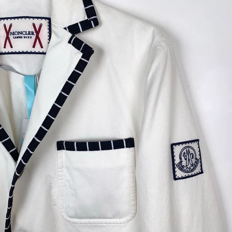 Moncler Moncler white striped trim blazer Size US XS / EU 42 / 0 - 3 Thumbnail