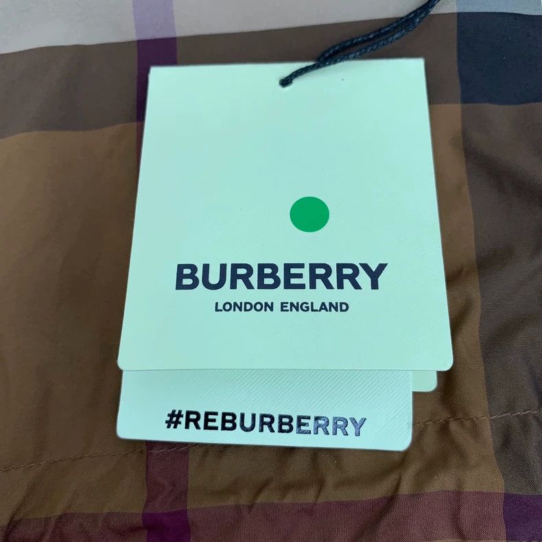 Burberry Burberry classic check hooded jacket Size US M / EU 48-50 / 2 - 6 Thumbnail
