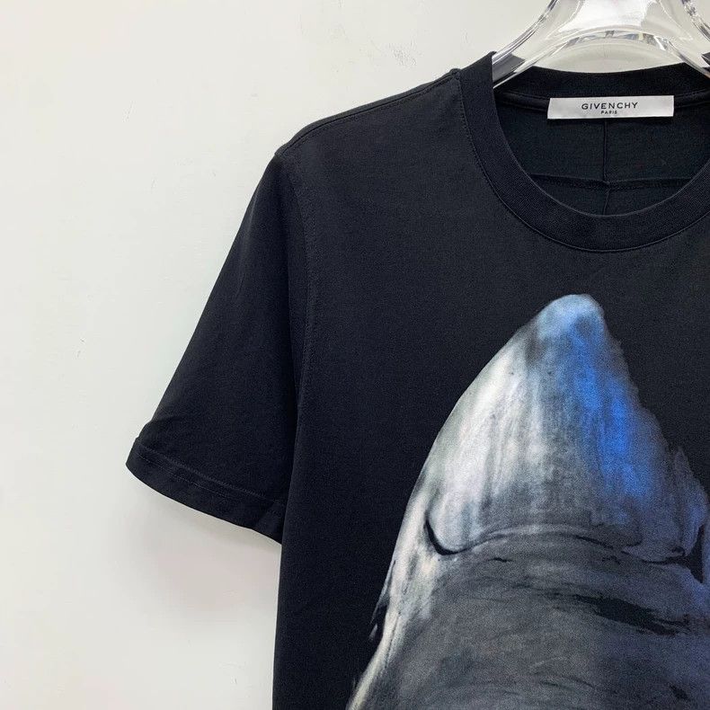 Givenchy Givenchy Black Shark Print T-Shirt Size US XS / EU 42 / 0 - 3 Thumbnail