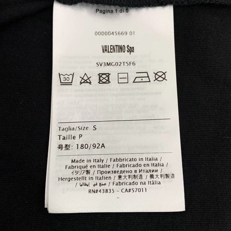 Valentino Valentino Black Letter Print T-Shirt Size US S / EU 44-46 / 1 - 7 Thumbnail