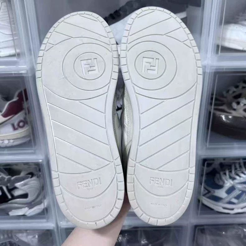 Fendi fendi lowtop sneakers in beige white Size US 11 / EU 44 - 6 Thumbnail