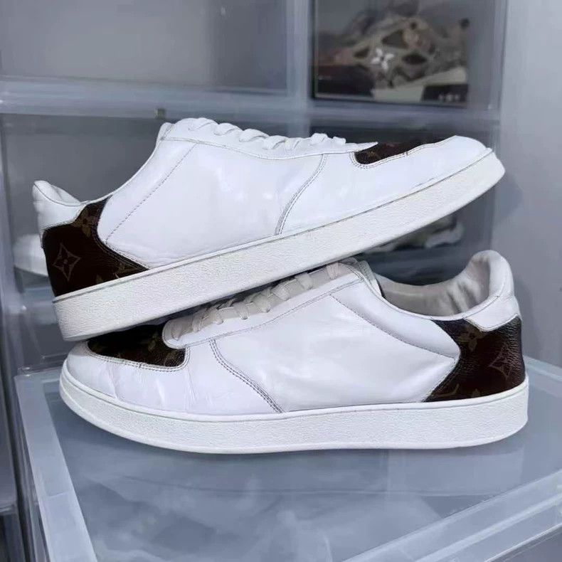Louis Vuitton lv rivoli white brown sneakers Size US 8 / EU 41 - 2 Thumbnail